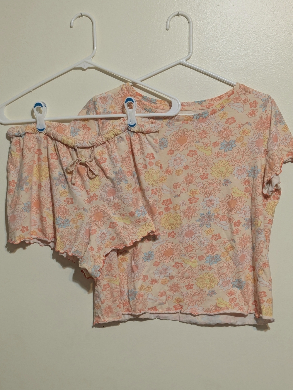 Carisma Lettuce Hem Pajama Set - M